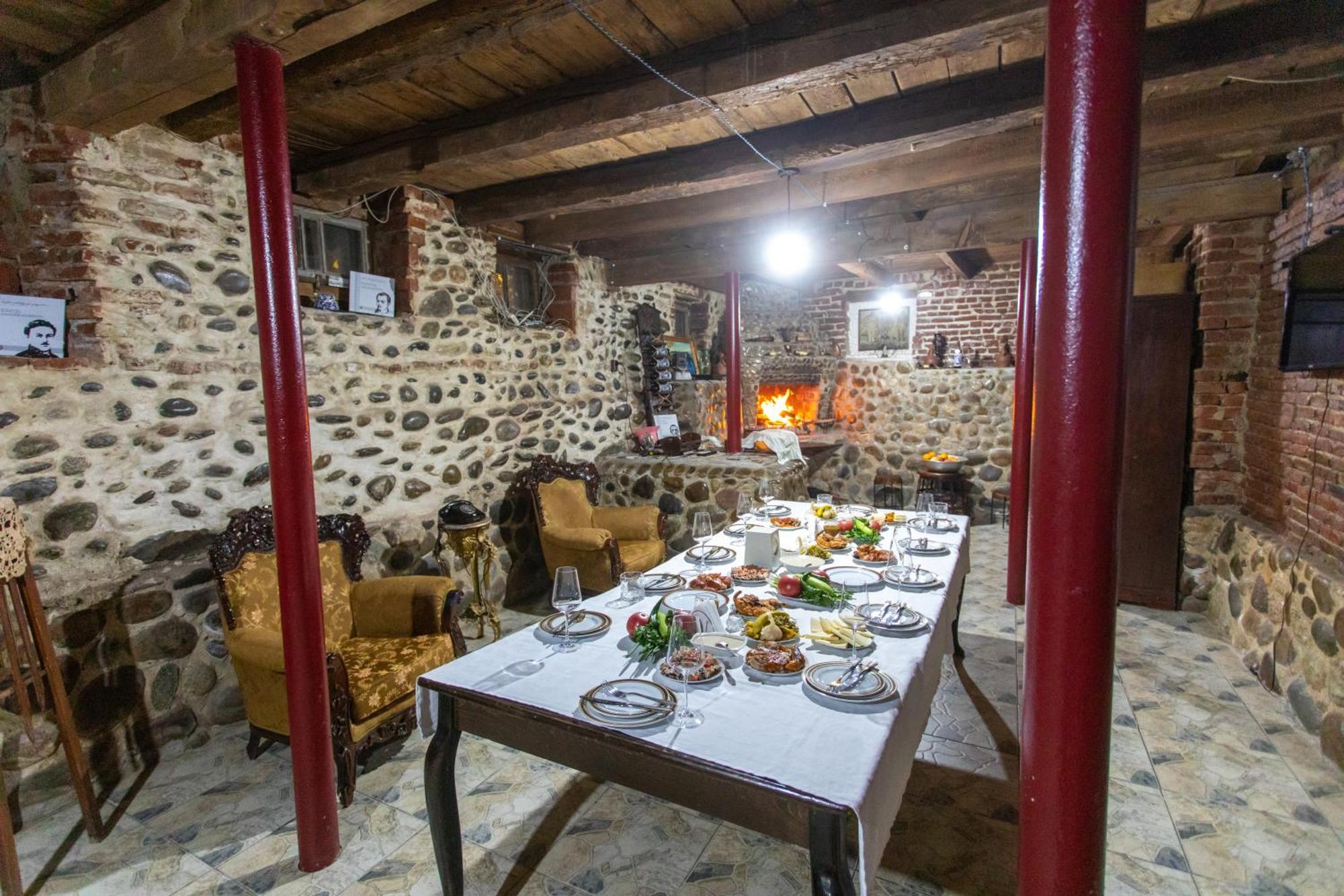 Отель 85A Кутаиси Экстерьер фото